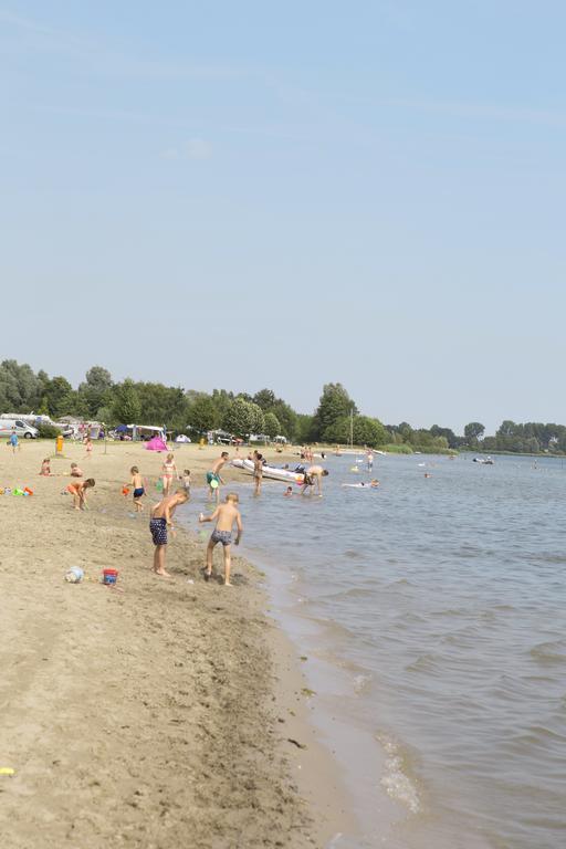 Oostappen Vakantiepark Riviera Beach Biddinghuizen Exterior photo