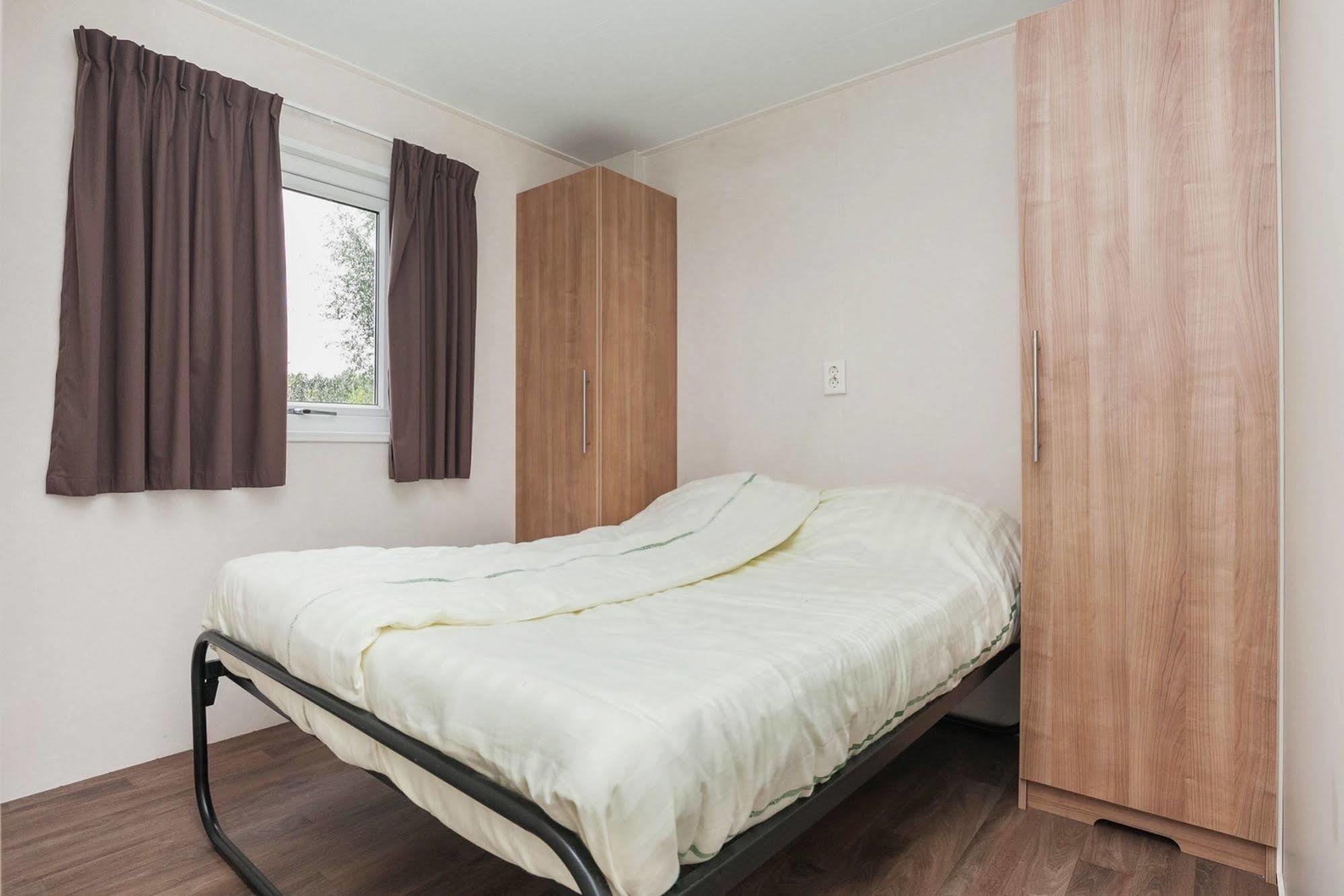 Oostappen Vakantiepark Riviera Beach Biddinghuizen Exterior photo